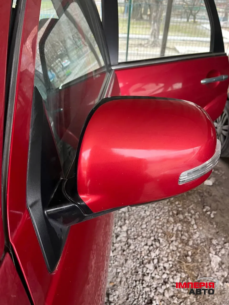 Mitsubishi Outlander - фото 12