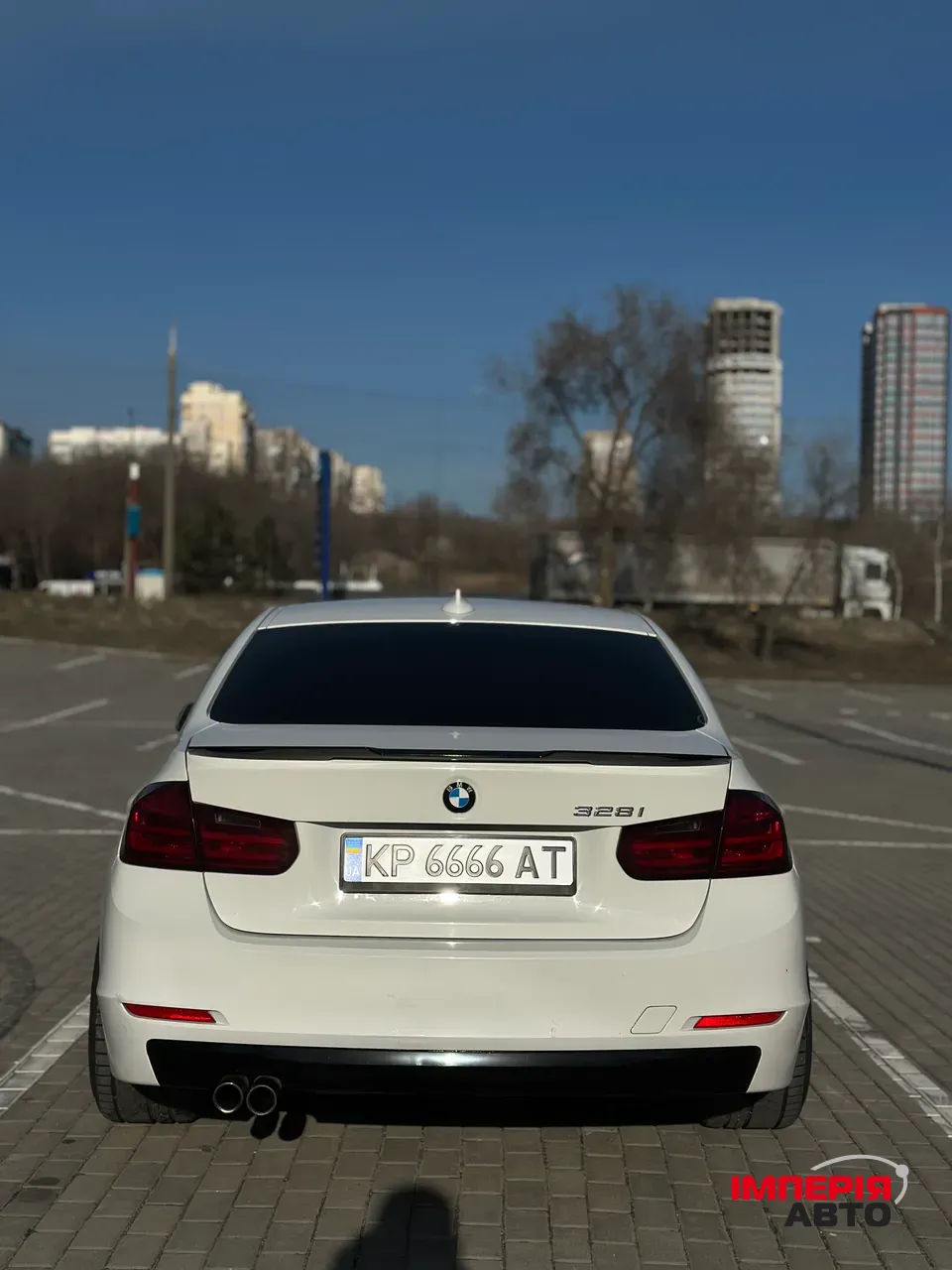BMW 3 серії - фото 2