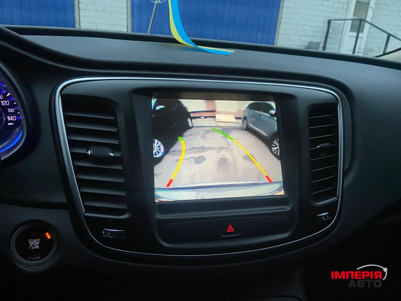 Chrysler 200 - фото 7