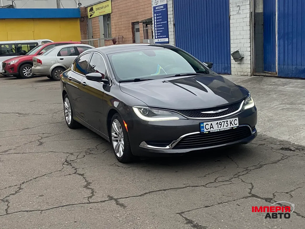 Chrysler 200 - фото 1