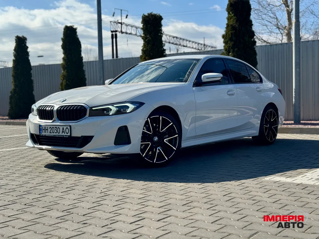 BMW 3 серії - фото 8