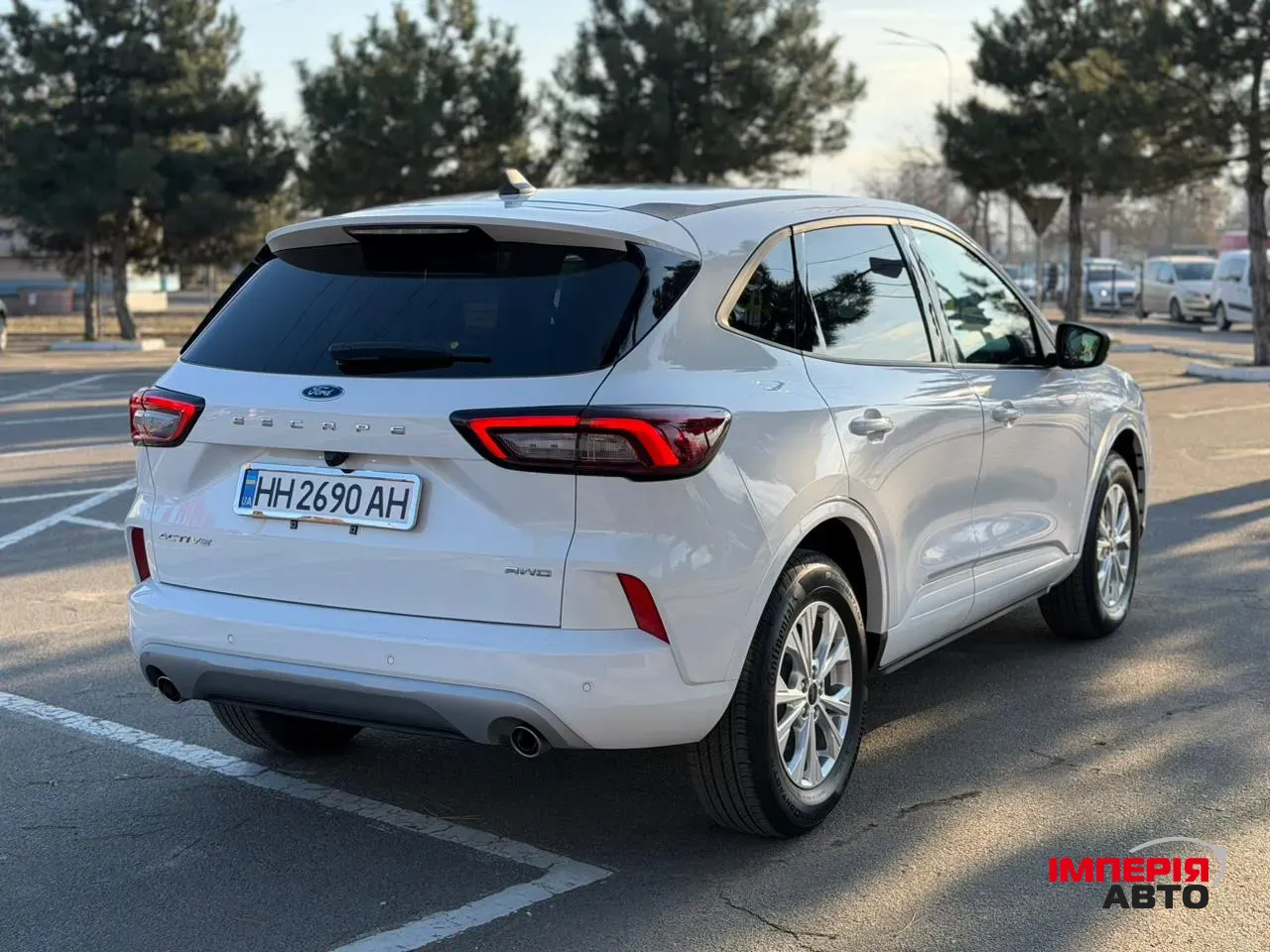 Ford Escape - фото 9