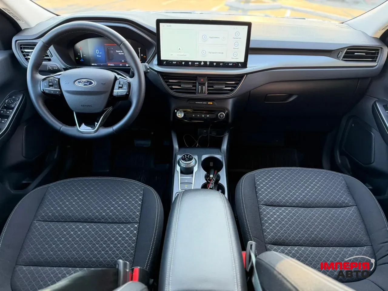 Ford Escape - фото 13