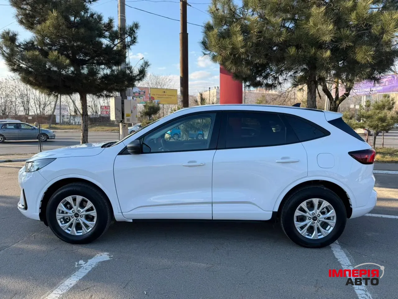 Ford Escape - фото 10