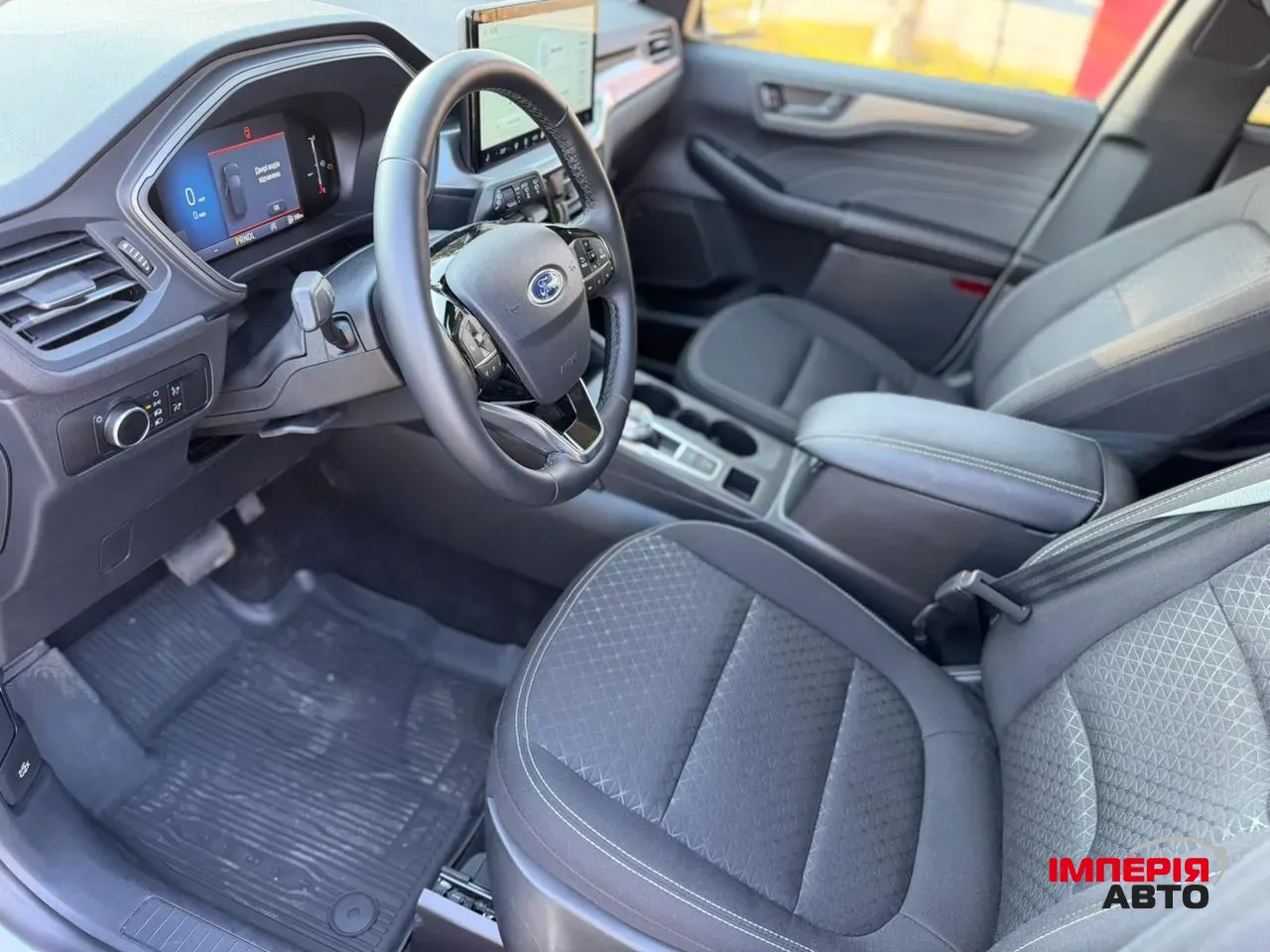 Ford Escape - фото 14