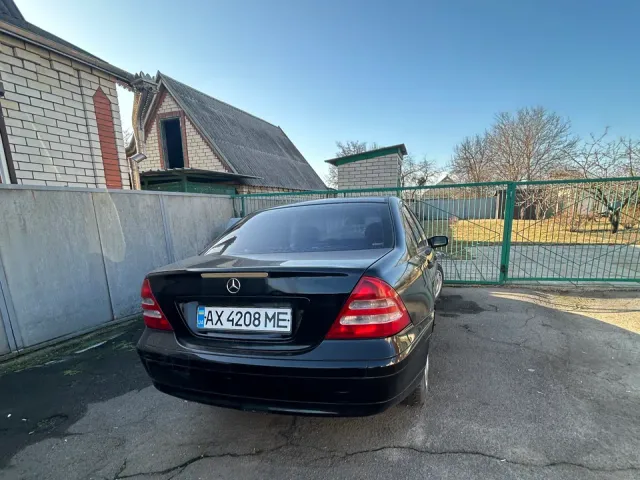 Mercedes-Benz C-Класс - фото 5