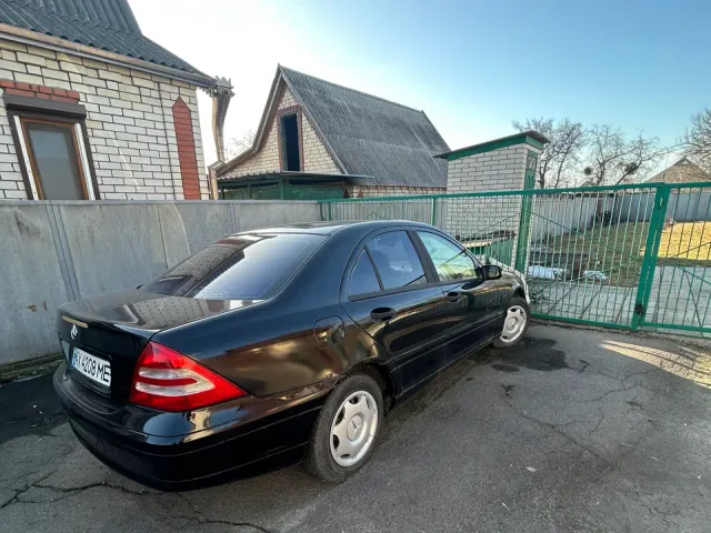 Mercedes-Benz C-Класс - фото 4