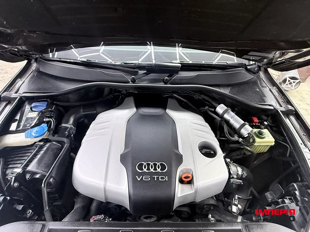 Audi Q7 - фото 15