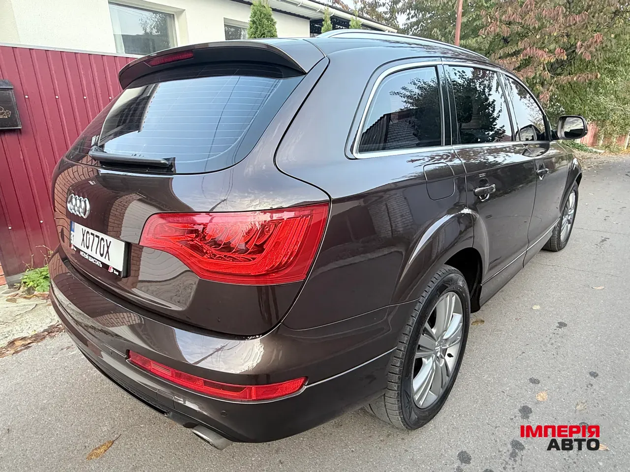 Audi Q7 - фото 6