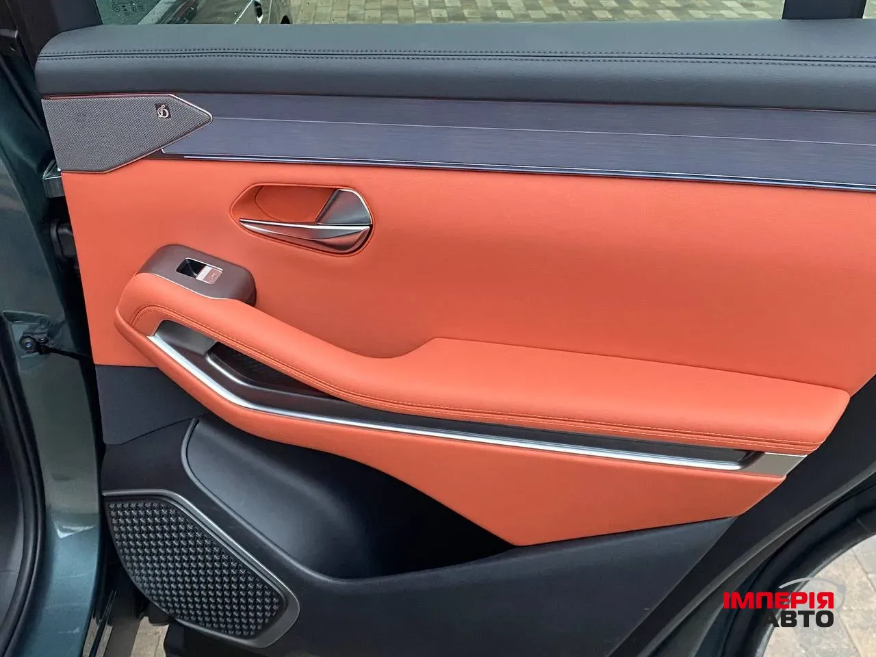 BYD Tang L - фото 23