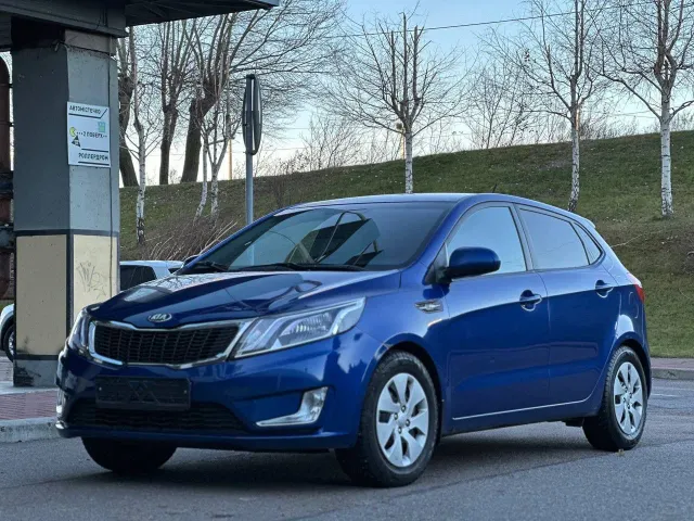 Kia Rio - фото 4