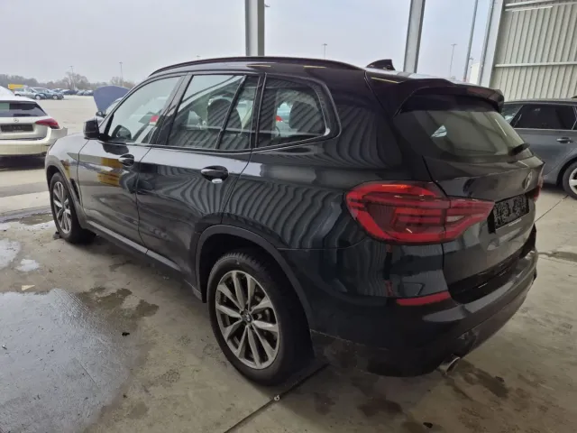 BMW X3 - фото 2