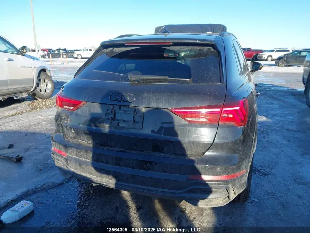 Audi Q3 - фото 5