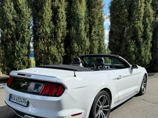 Ford Mustang - фото 3