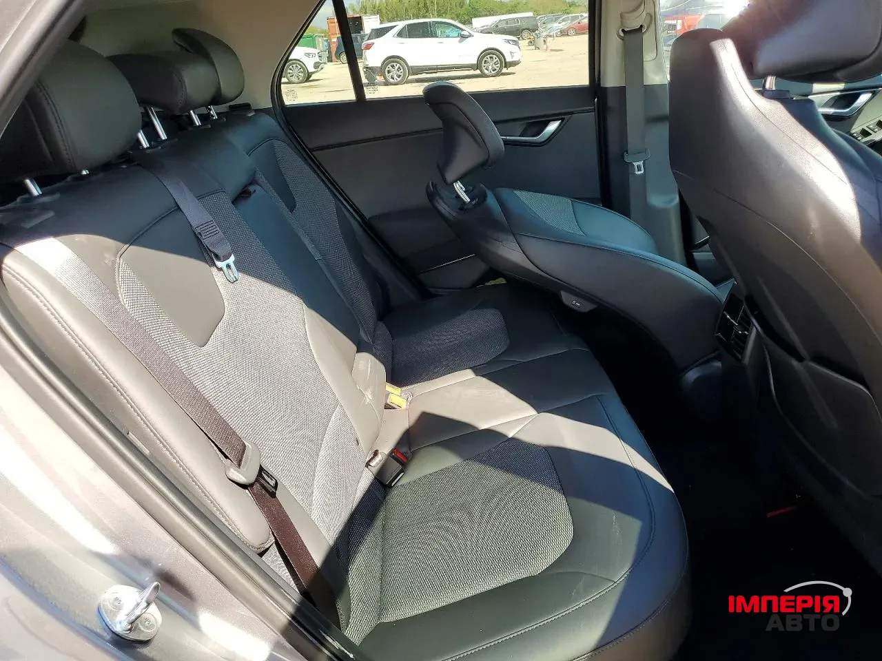 Kia Niro - фото 11