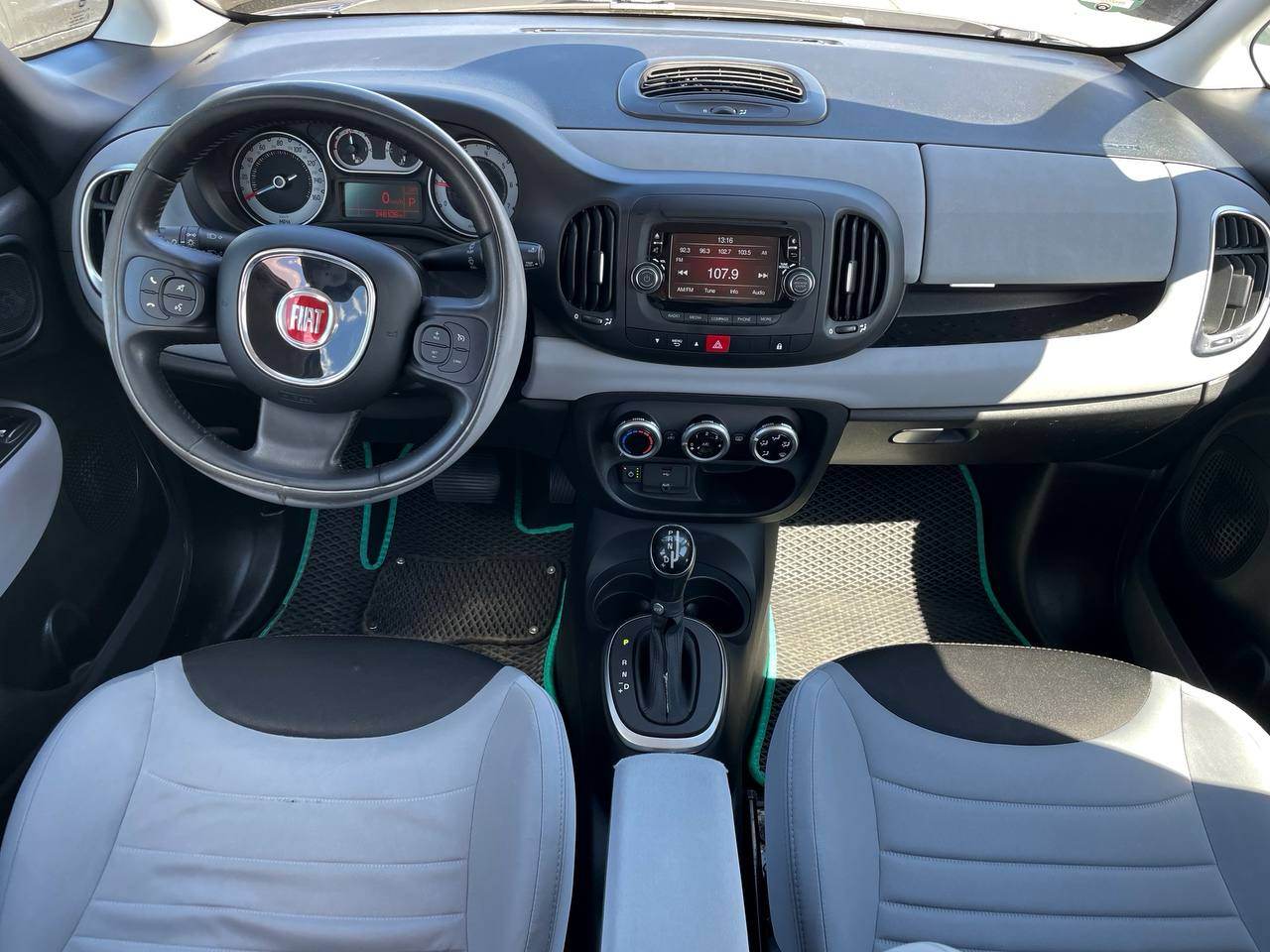 Fiat 500L - фото 22