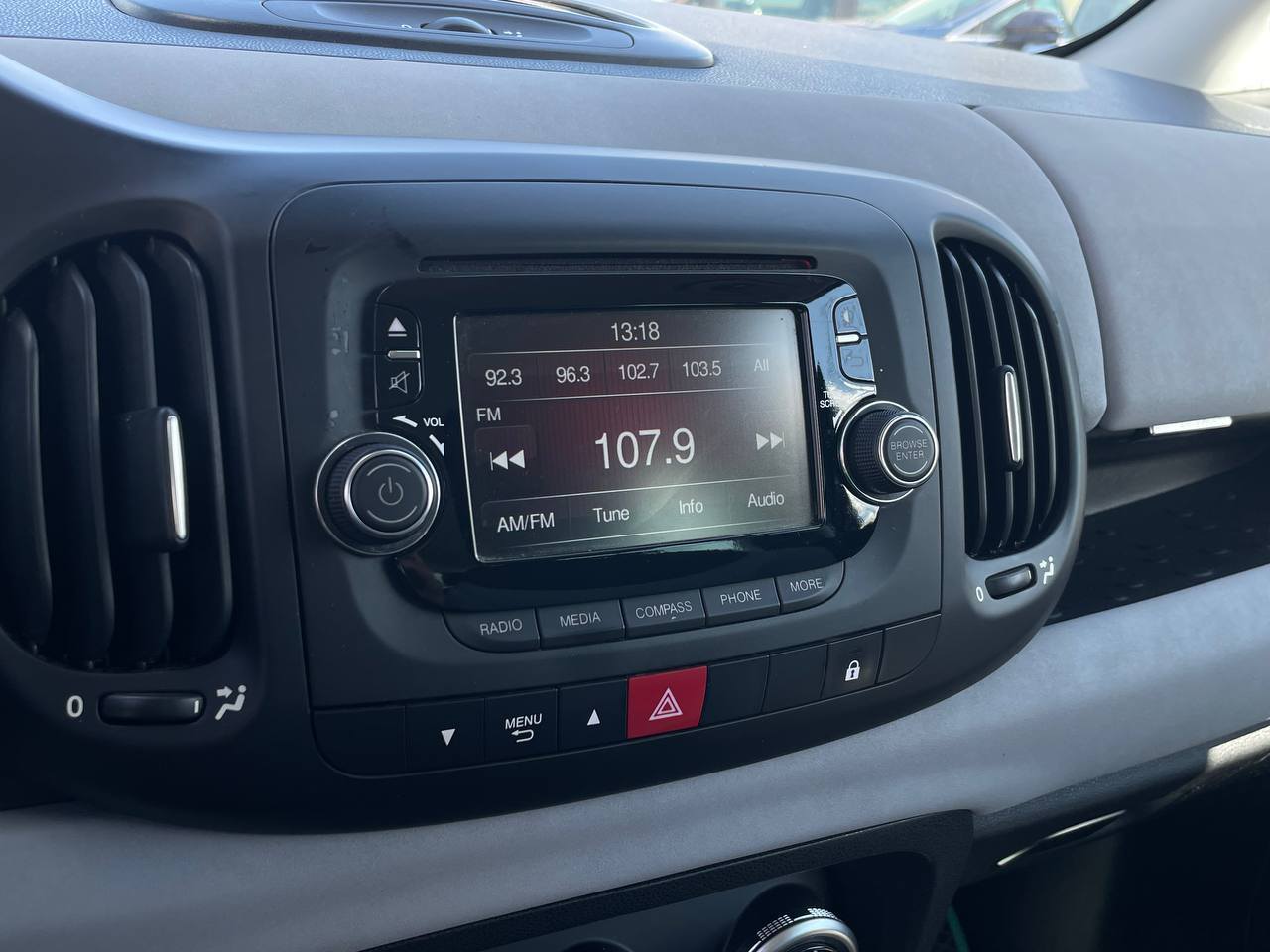 Fiat 500L - фото 19