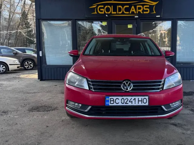 Volkswagen Passat - фото 1