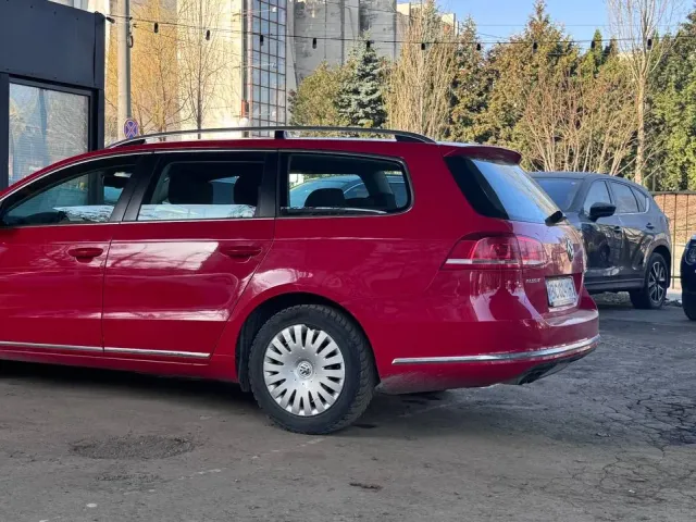 Volkswagen Passat - фото 4