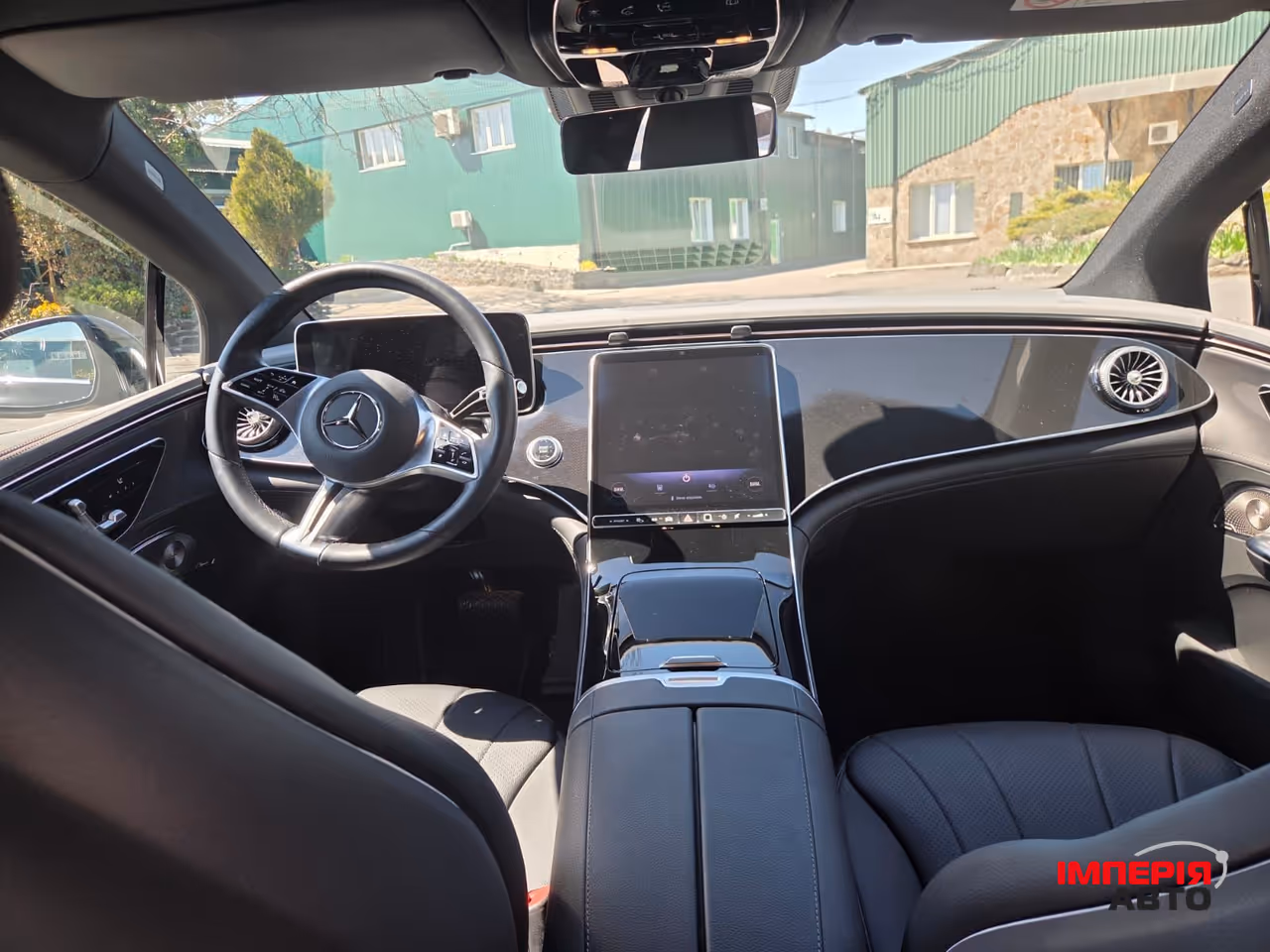 Mercedes-Benz EQE - фото 11