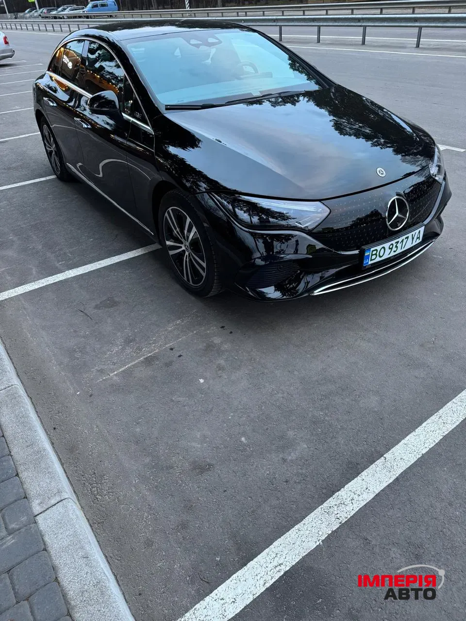 Mercedes-Benz EQE - фото 2