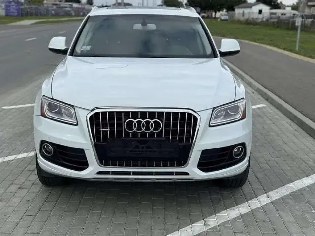 Audi Q5 - фото 2