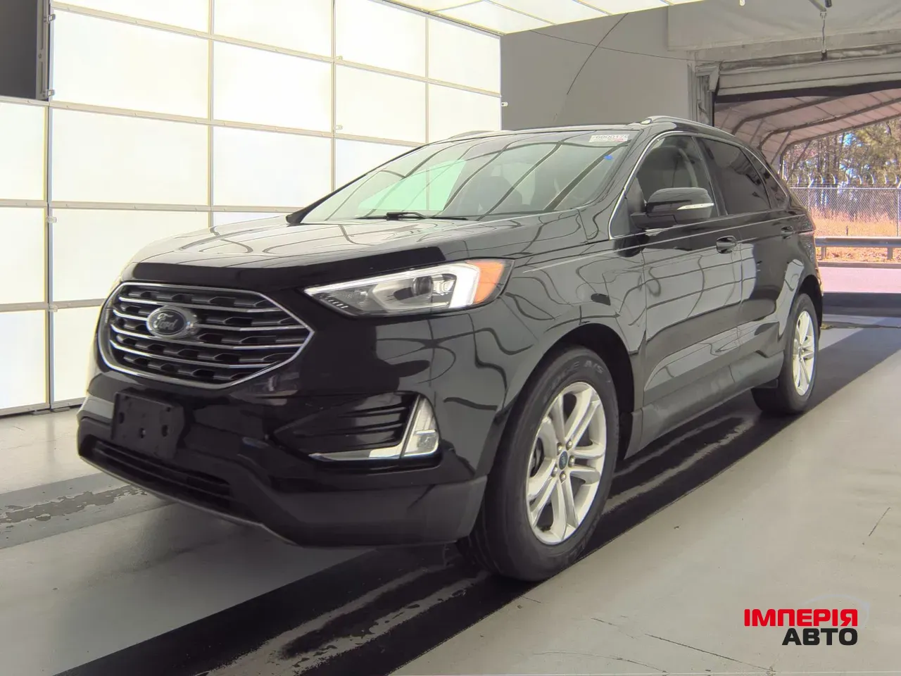 Ford Edge - фото 1