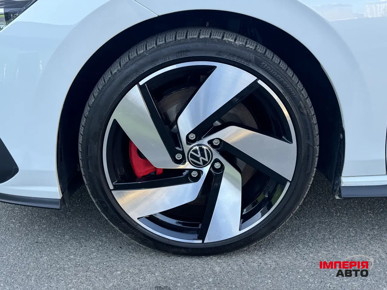 Volkswagen Golf - фото 9