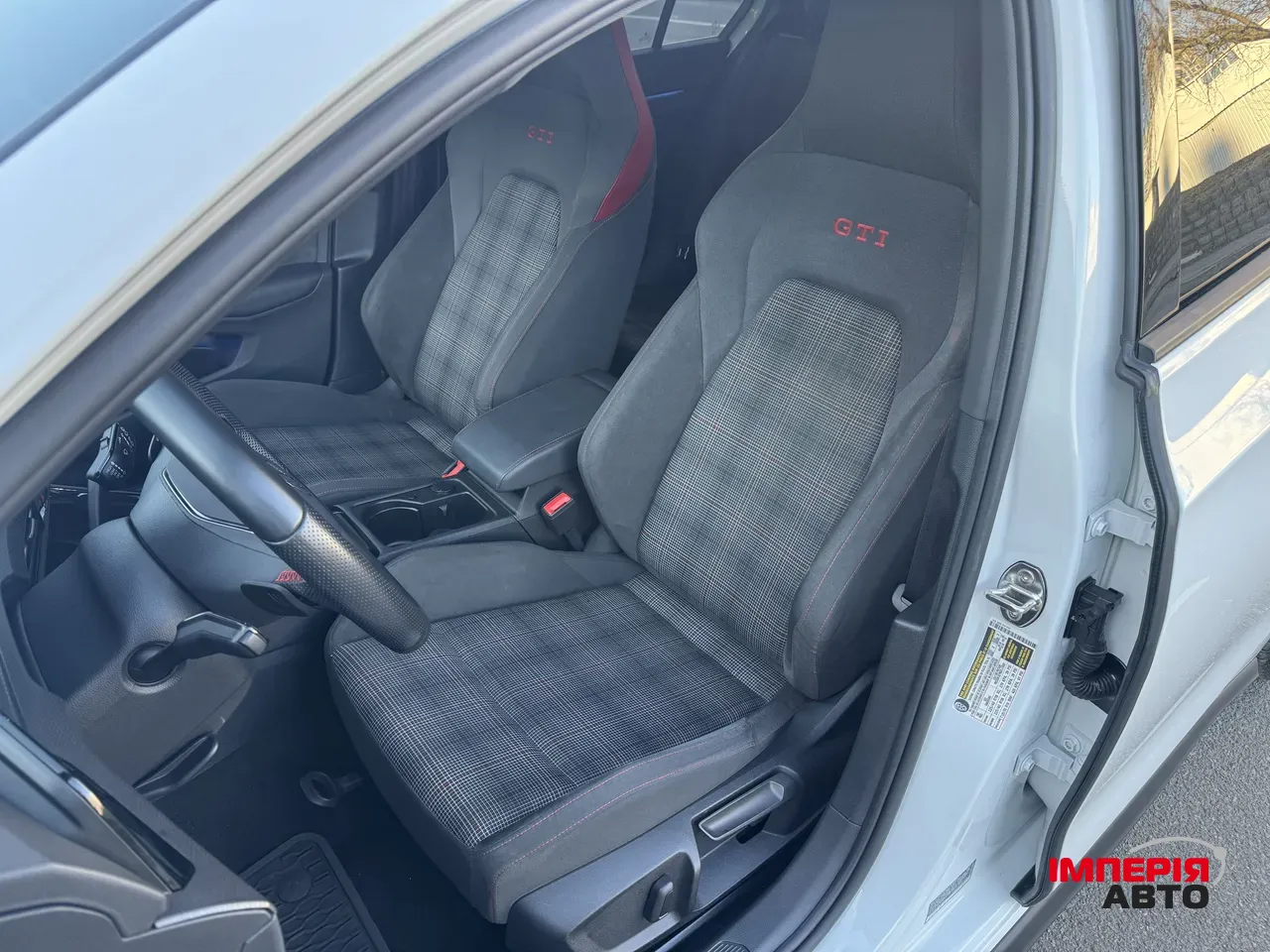 Volkswagen Golf - фото 13