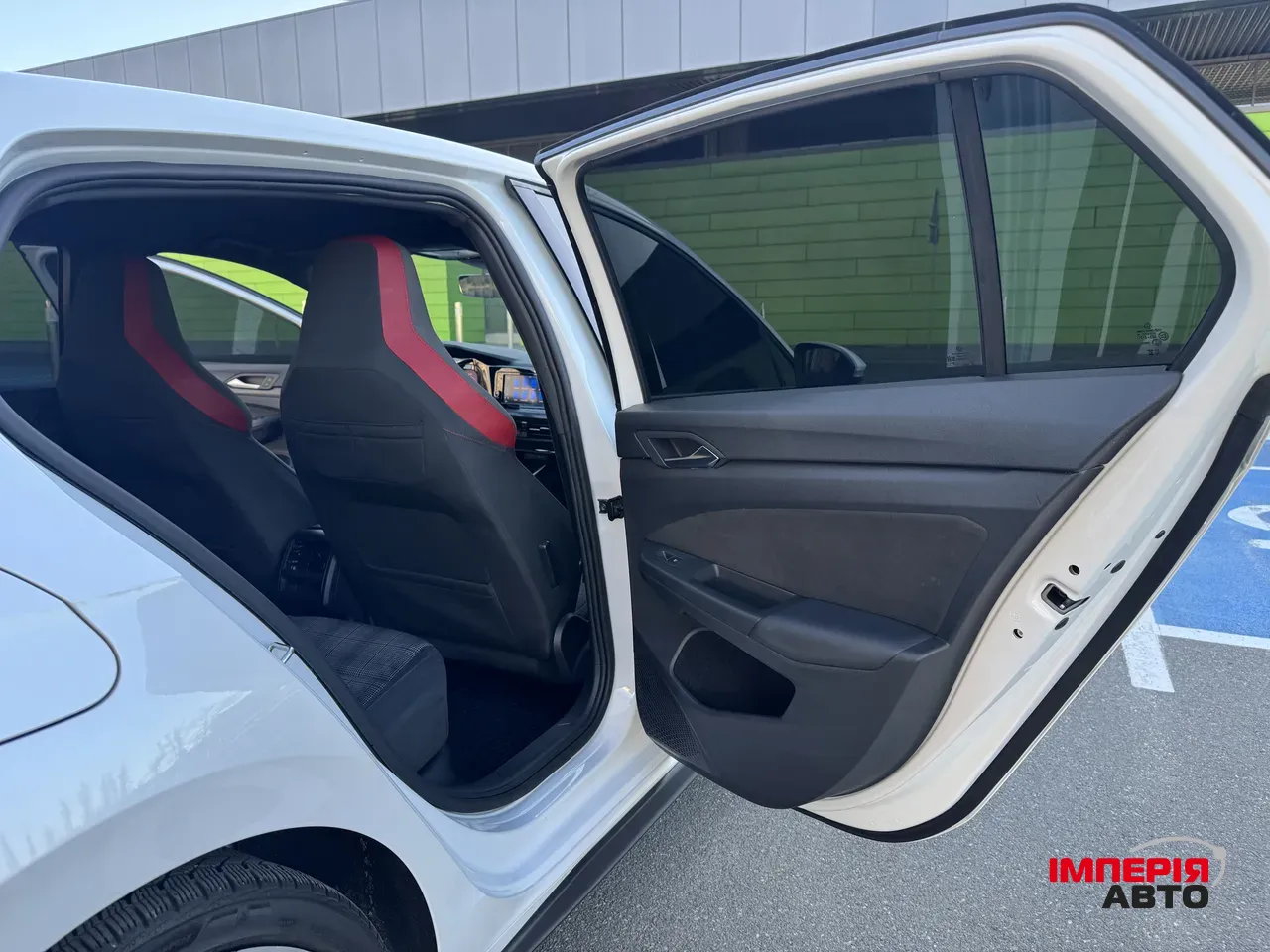 Volkswagen Golf - фото 20