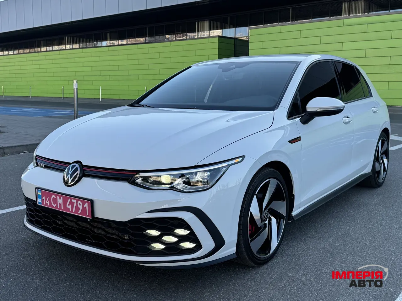 Volkswagen Golf - фото 1