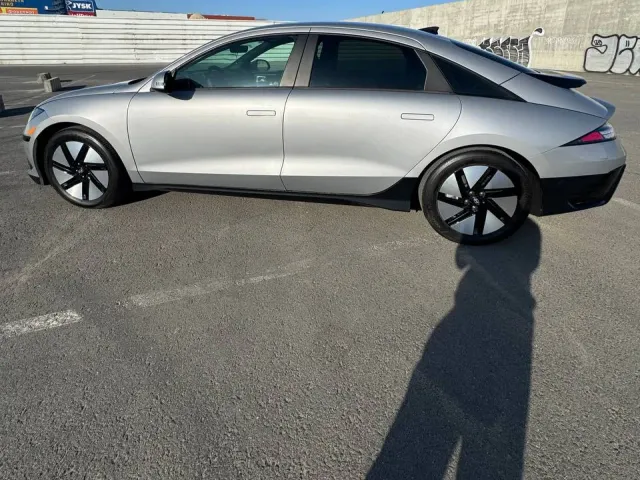 Hyundai IONIQ 6 - фото 4