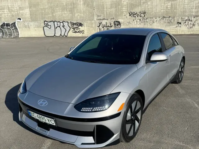 Hyundai IONIQ 6 - фото 1