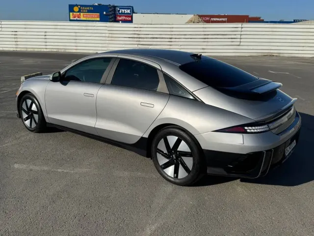 Hyundai IONIQ 6 - фото 5