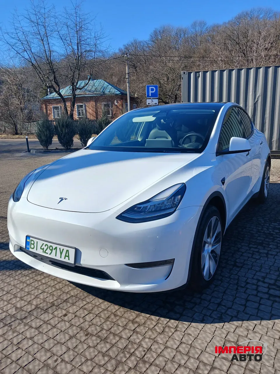 Tesla Model Y - фото 4