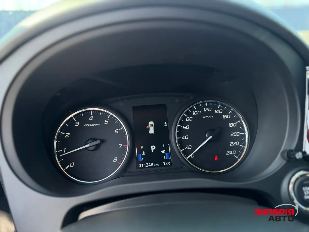 Mitsubishi Outlander - фото 12