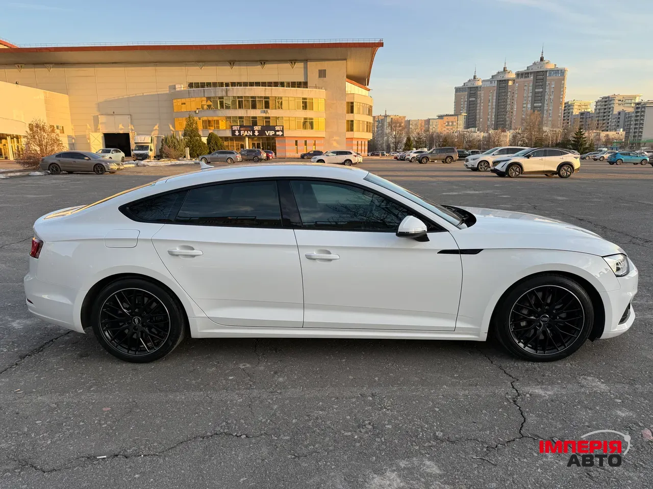 Audi A5 - фото 12