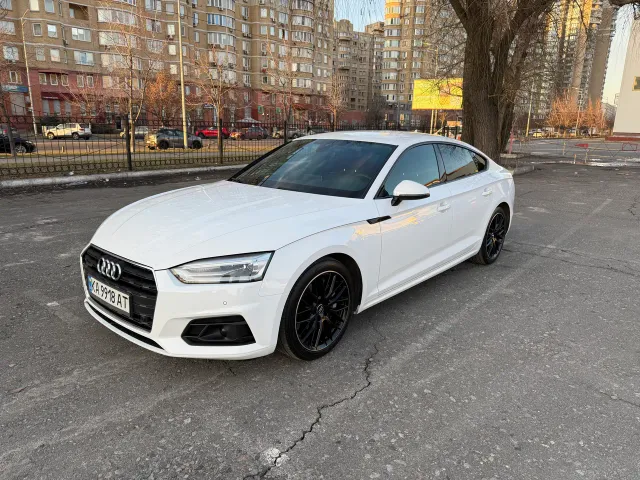 Audi A5 - фото 2