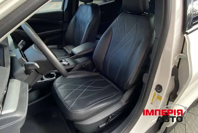 Ford Mustang Mach-E - фото 5