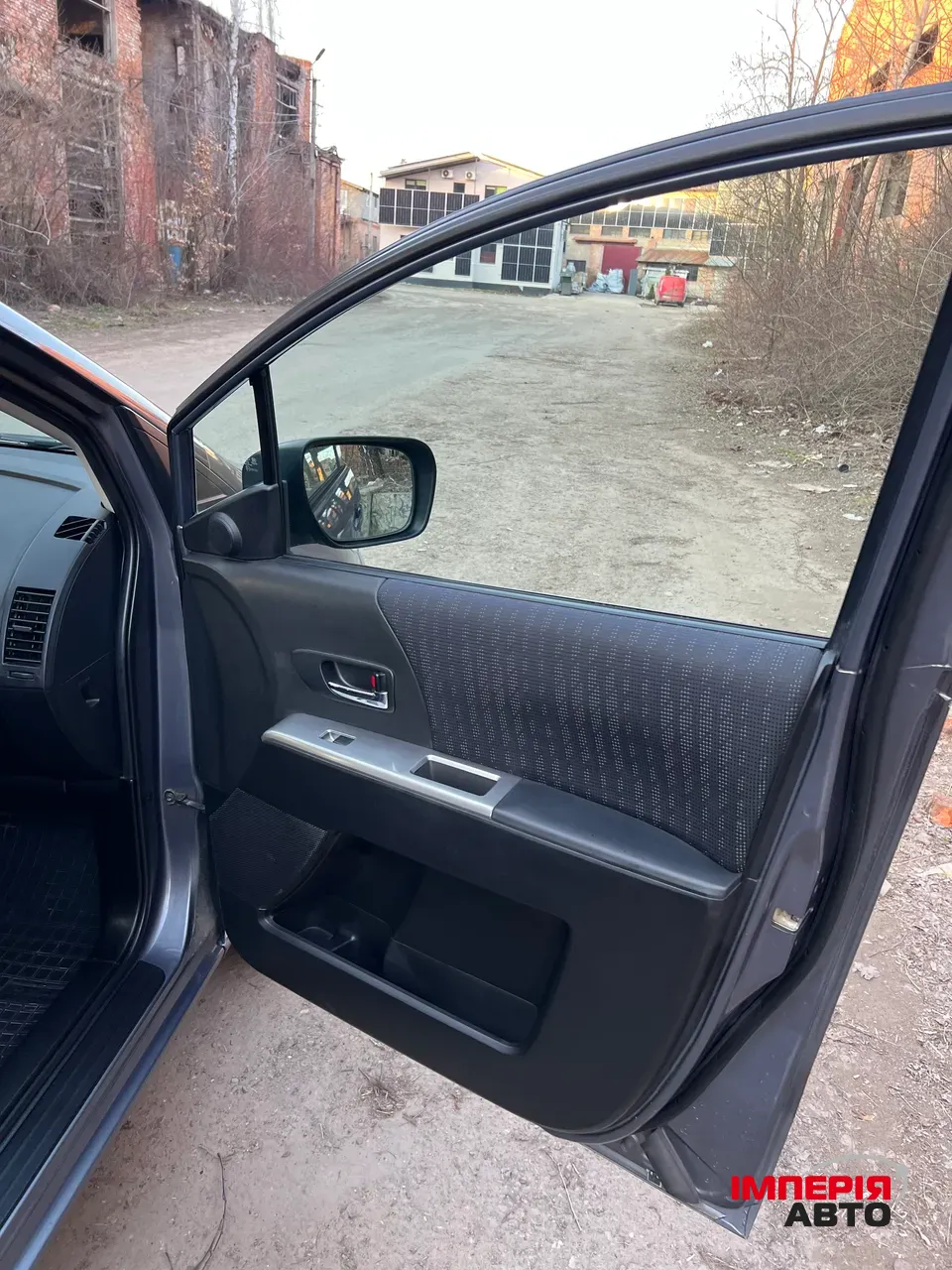 Mazda 5 - фото 16