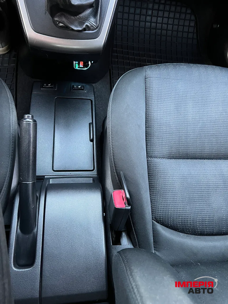 Mazda 5 - фото 25