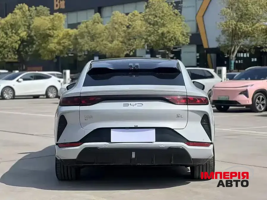 BYD Song L - фото 5