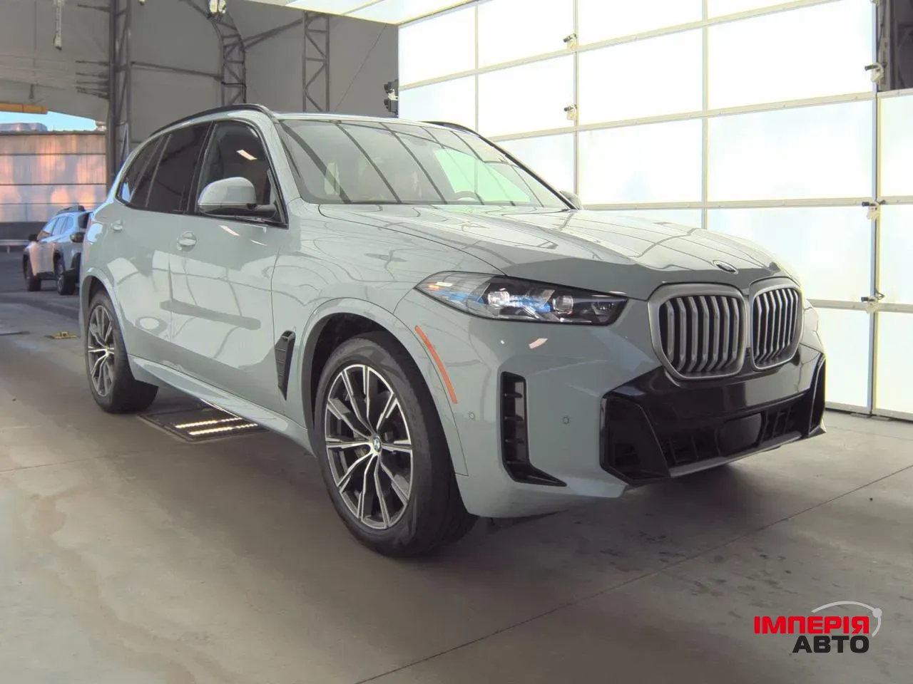 BMW X5 - фото 2
