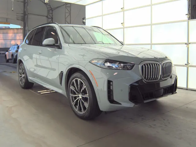 BMW X5 - фото 2