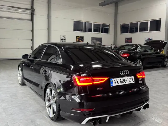 Audi A3 - фото 4