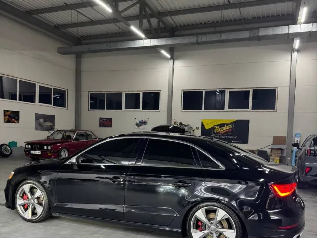 Audi A3 - фото 3