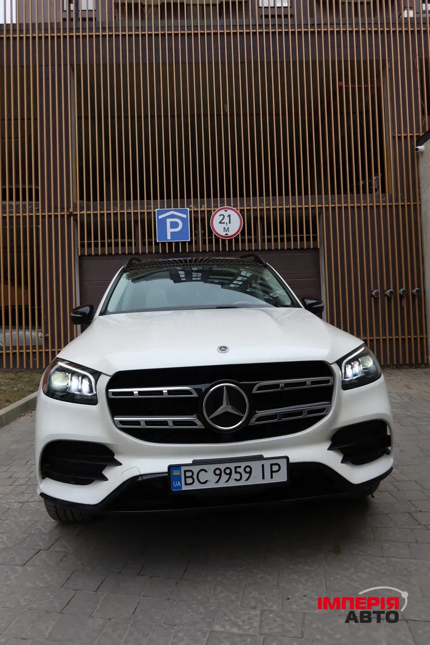 Mercedes-Benz GLS - фото 3