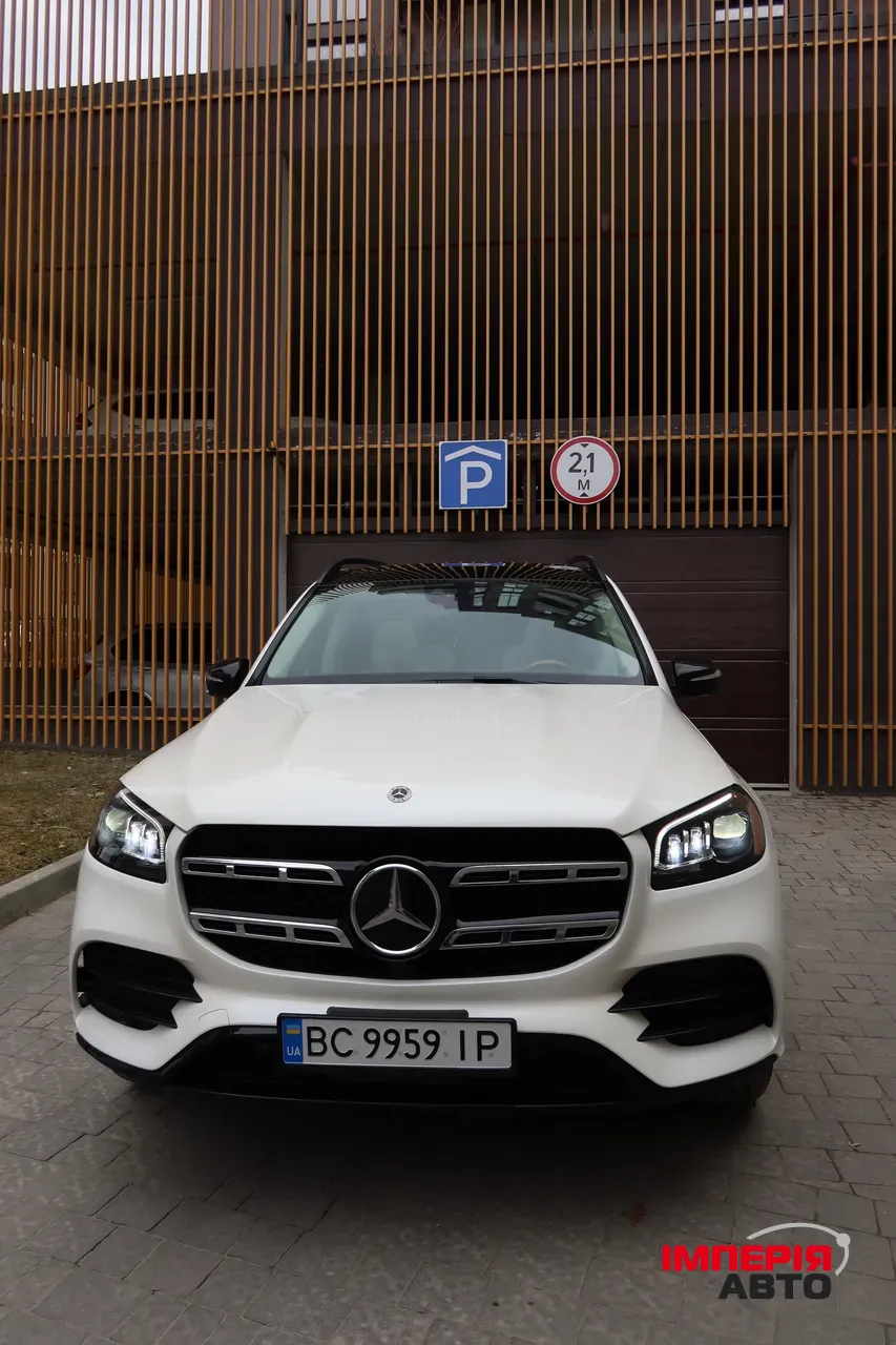 Mercedes-Benz GLS - фото 4