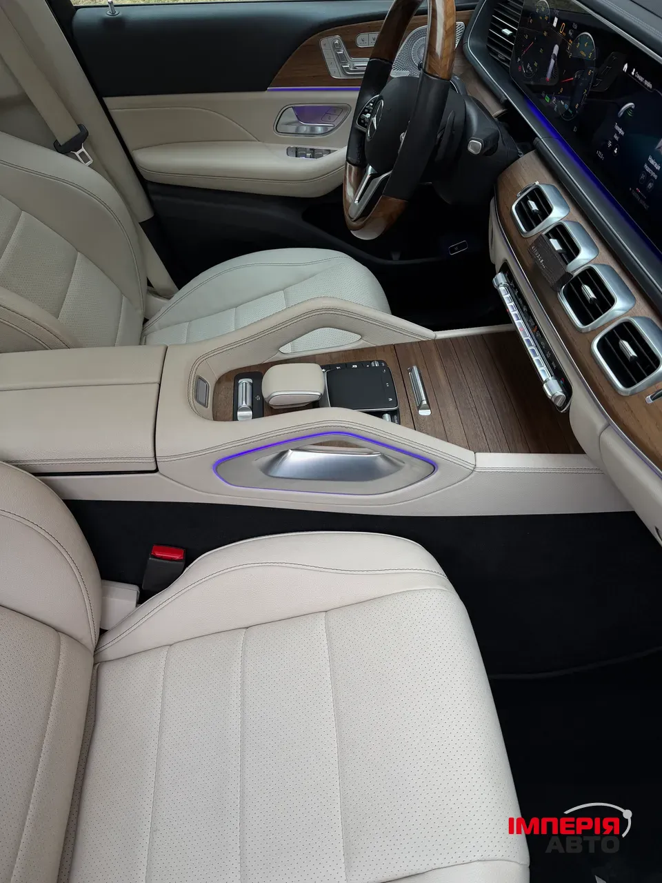 Mercedes-Benz GLS - фото 25