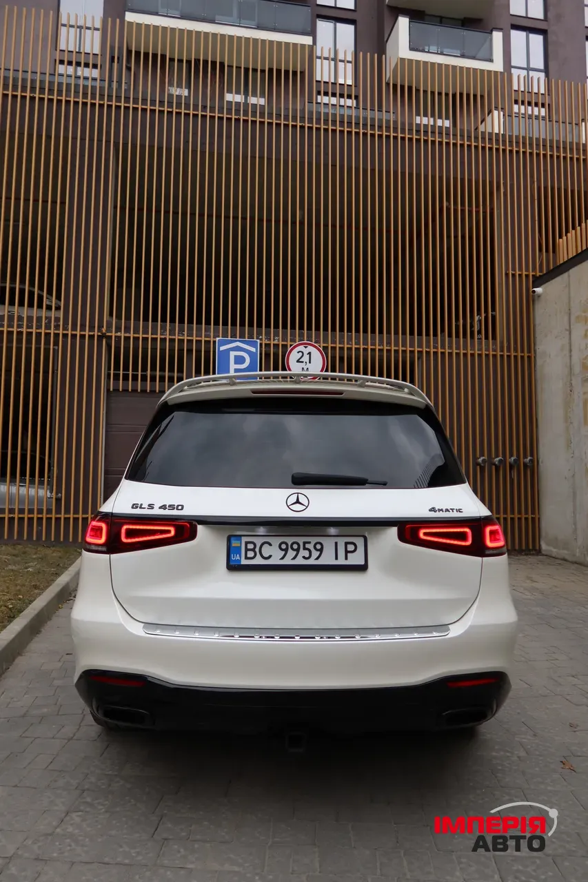 Mercedes-Benz GLS - фото 6
